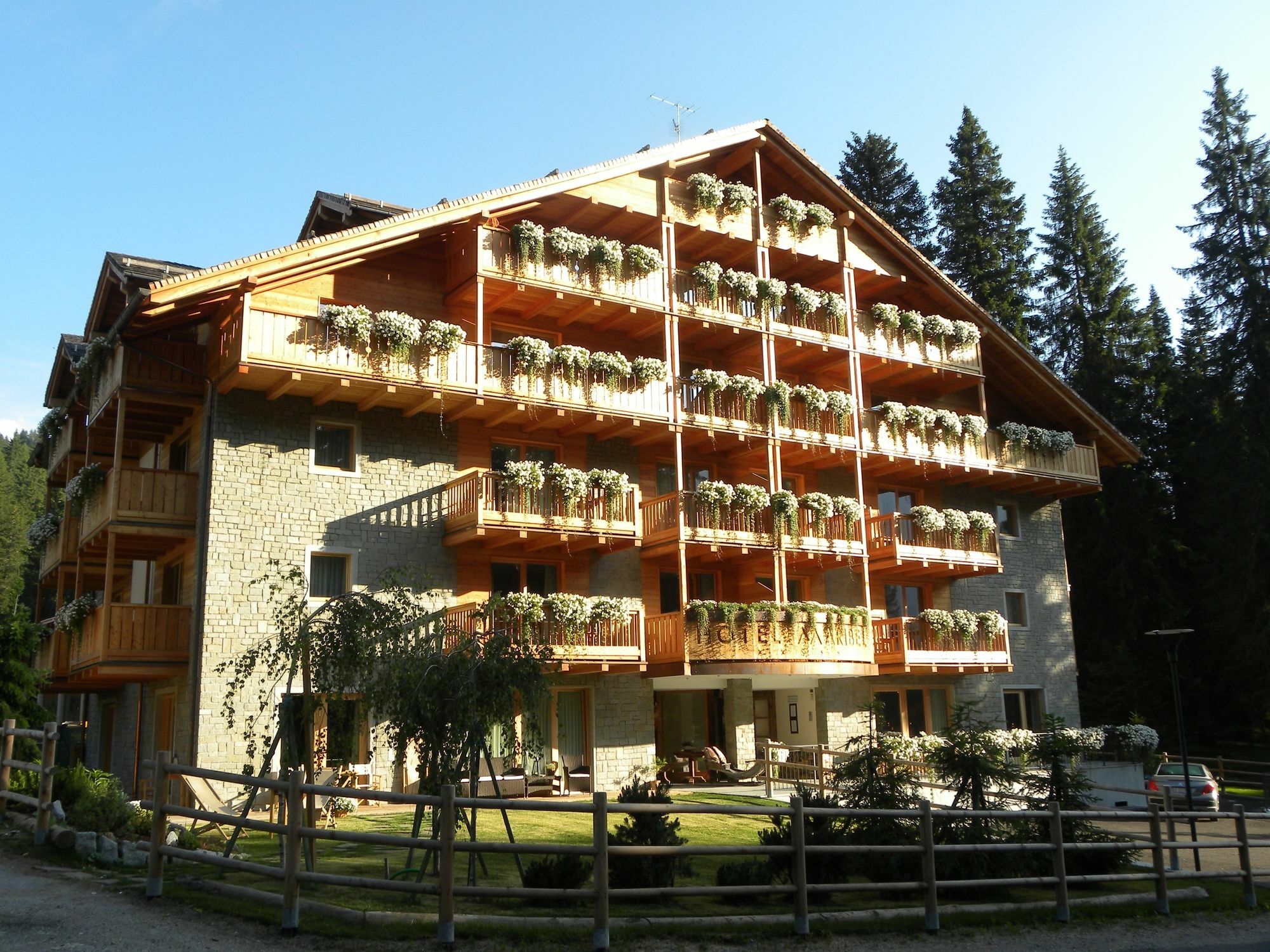 Maribel Hotel Madonna Dış mekan fotoğraf